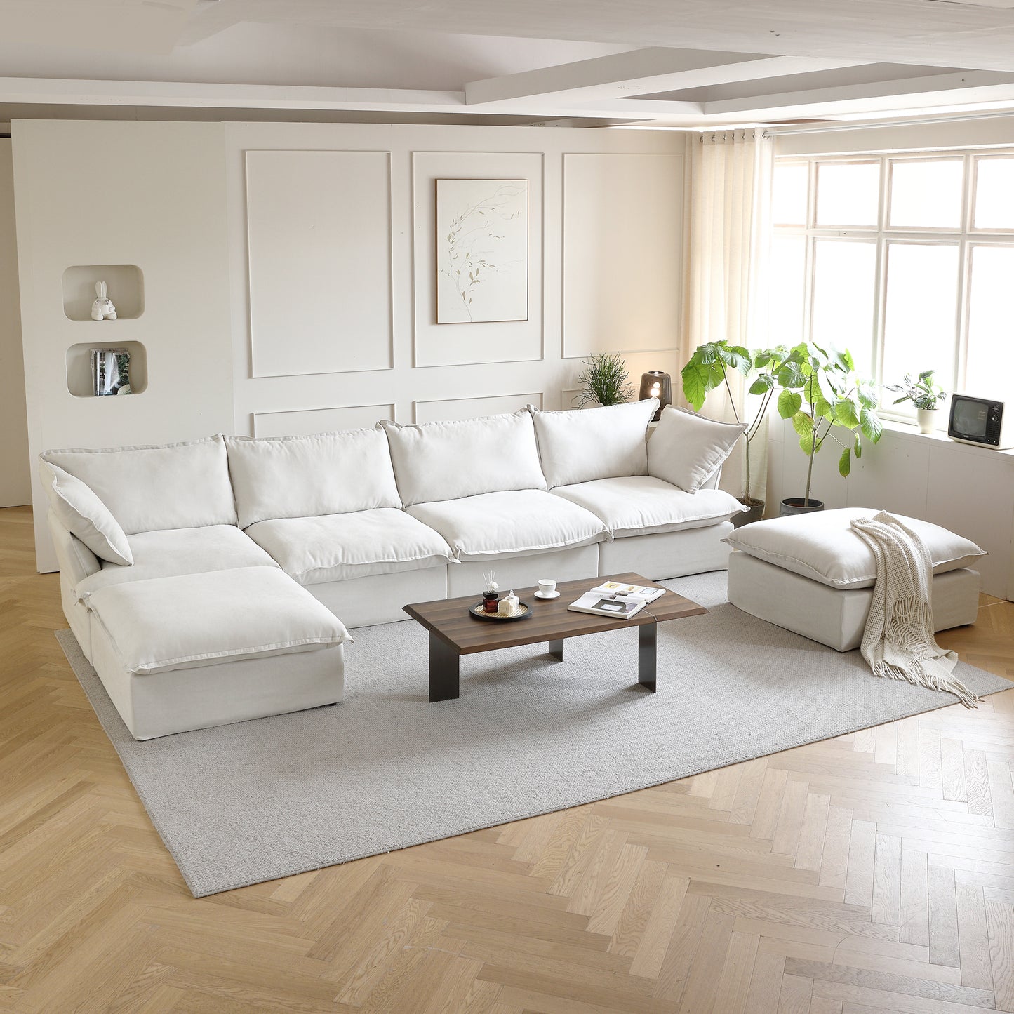 Anora Flare Arm Sofa