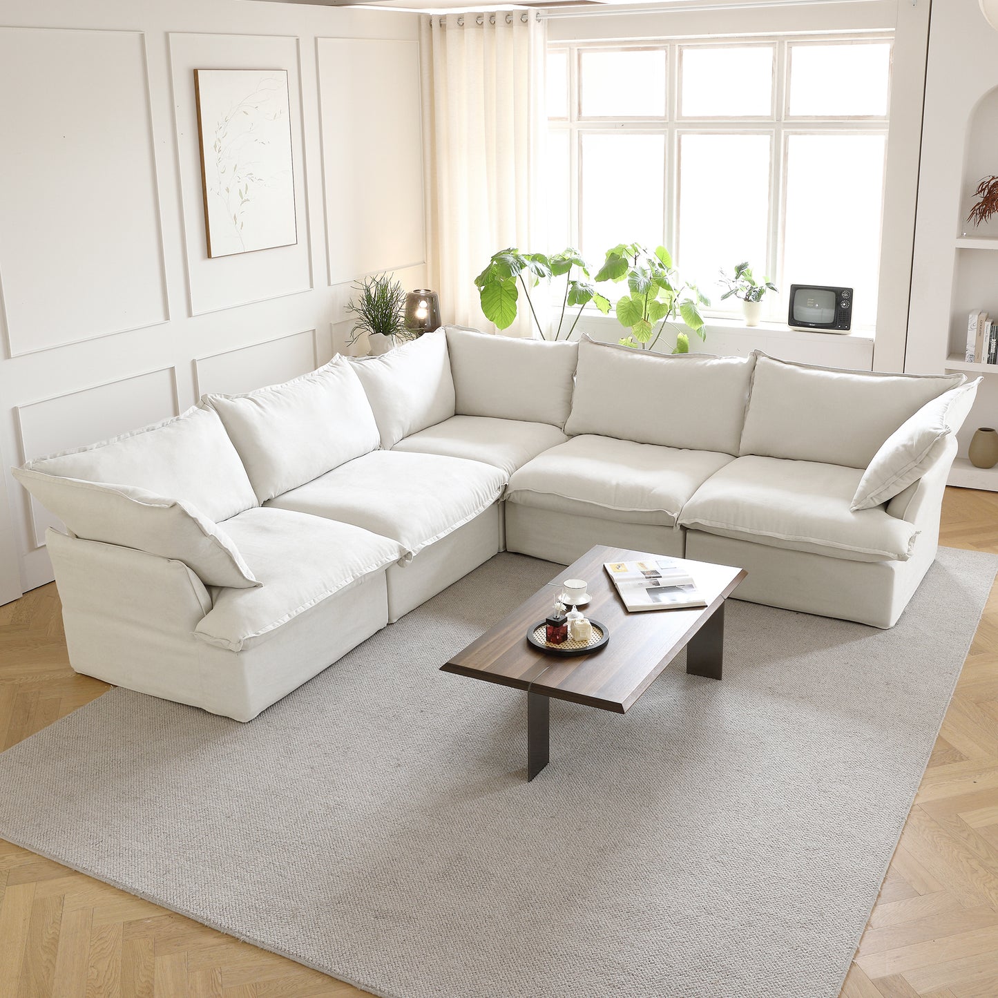 Anora Flare Arm Sofa